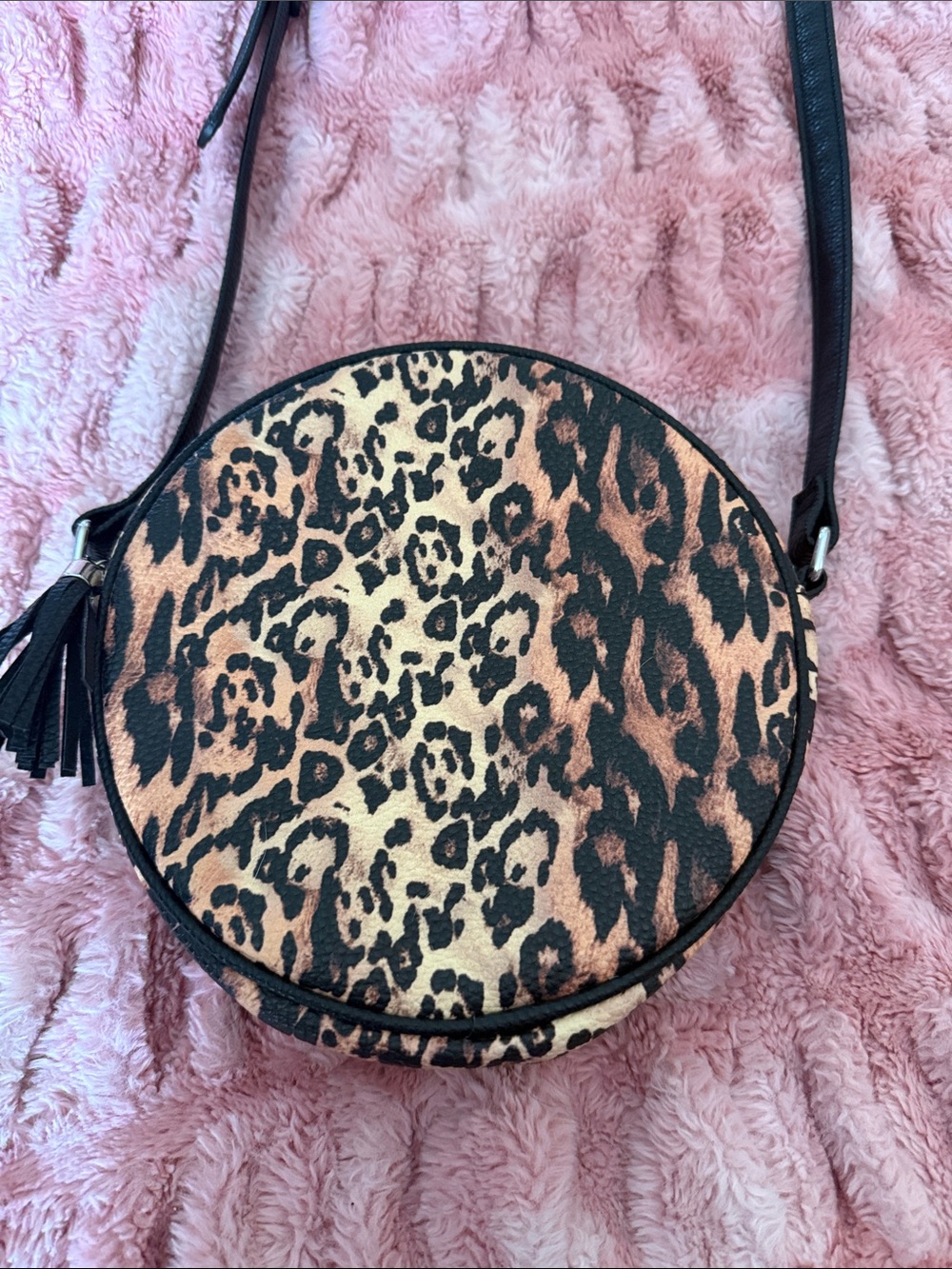 Round Leopard Print Crossbody Bag in Black & Brown